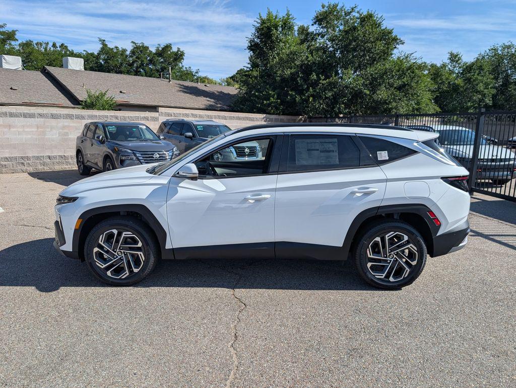 2025 Hyundai Tucson Limited photo 3
