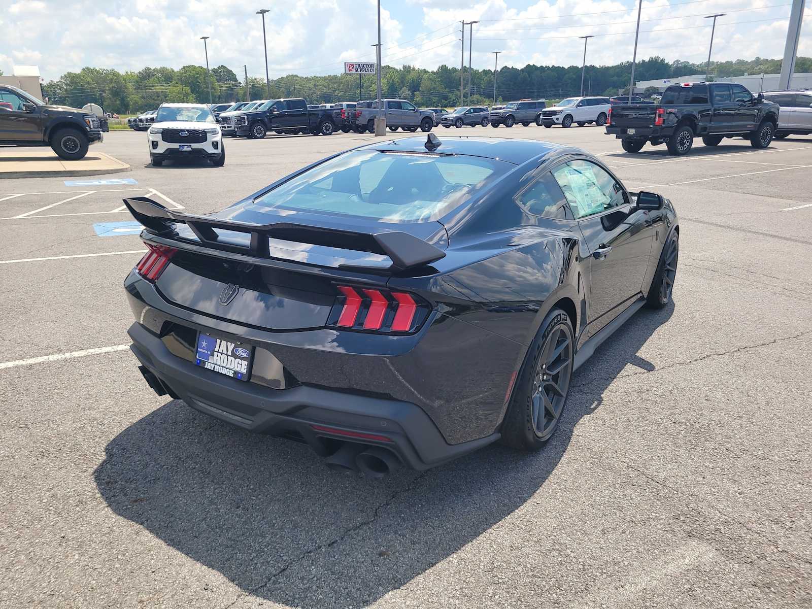 2025 Ford Mustang Dark Horse Premium photo 3