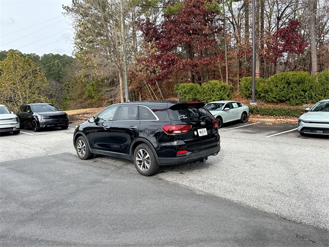 2020 Kia Sorento LX photo 3