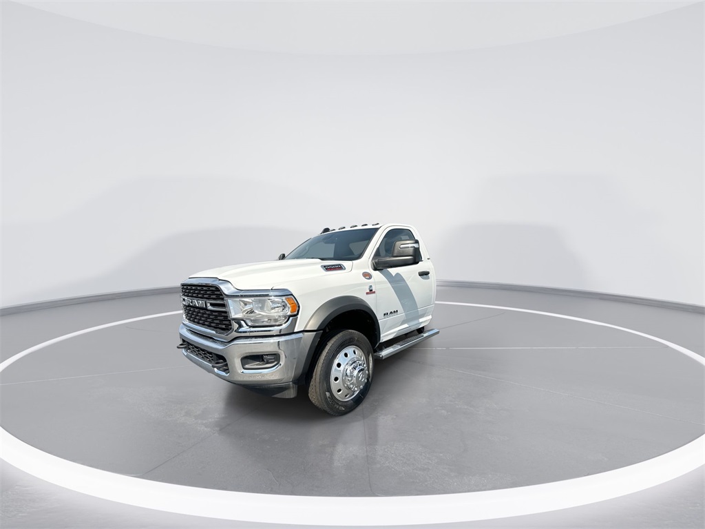 2024 Ram 5500 SLT photo 5