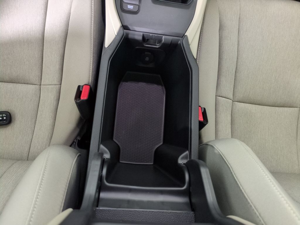 2025 Honda Accord SE photo 23