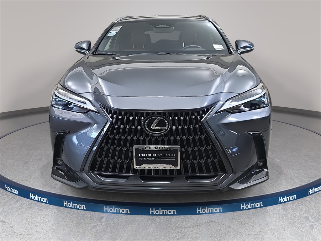 2022 Lexus NX 250 photo 2