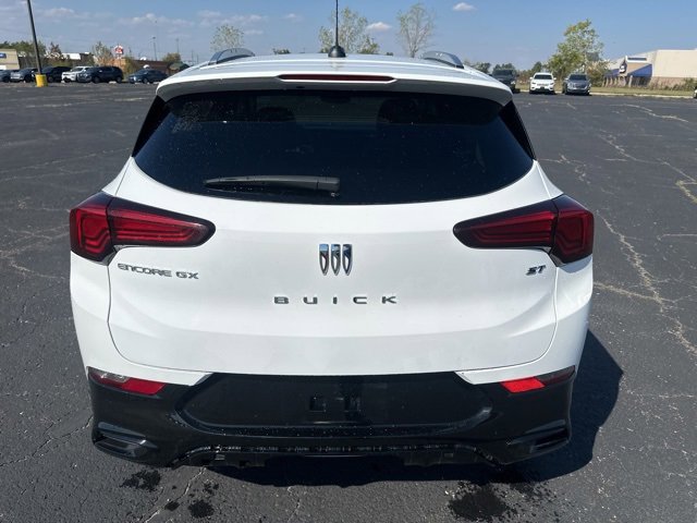 2024 Buick Encore GX Sport Touring photo 5