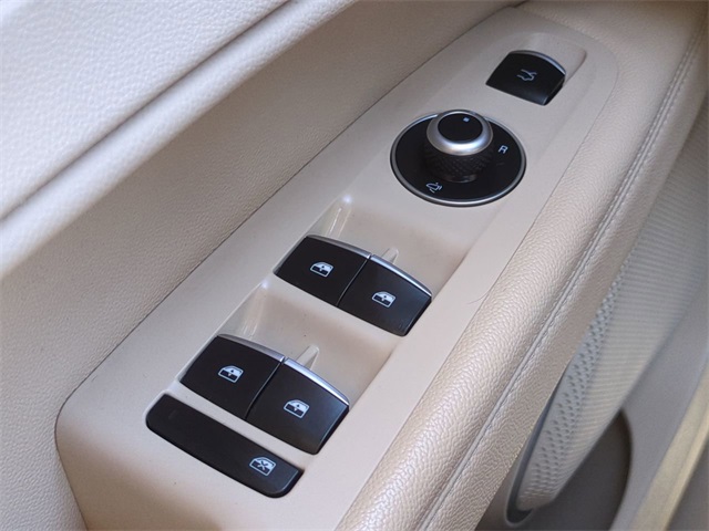 2019 Alfa Romeo Stelvio Ti photo 23