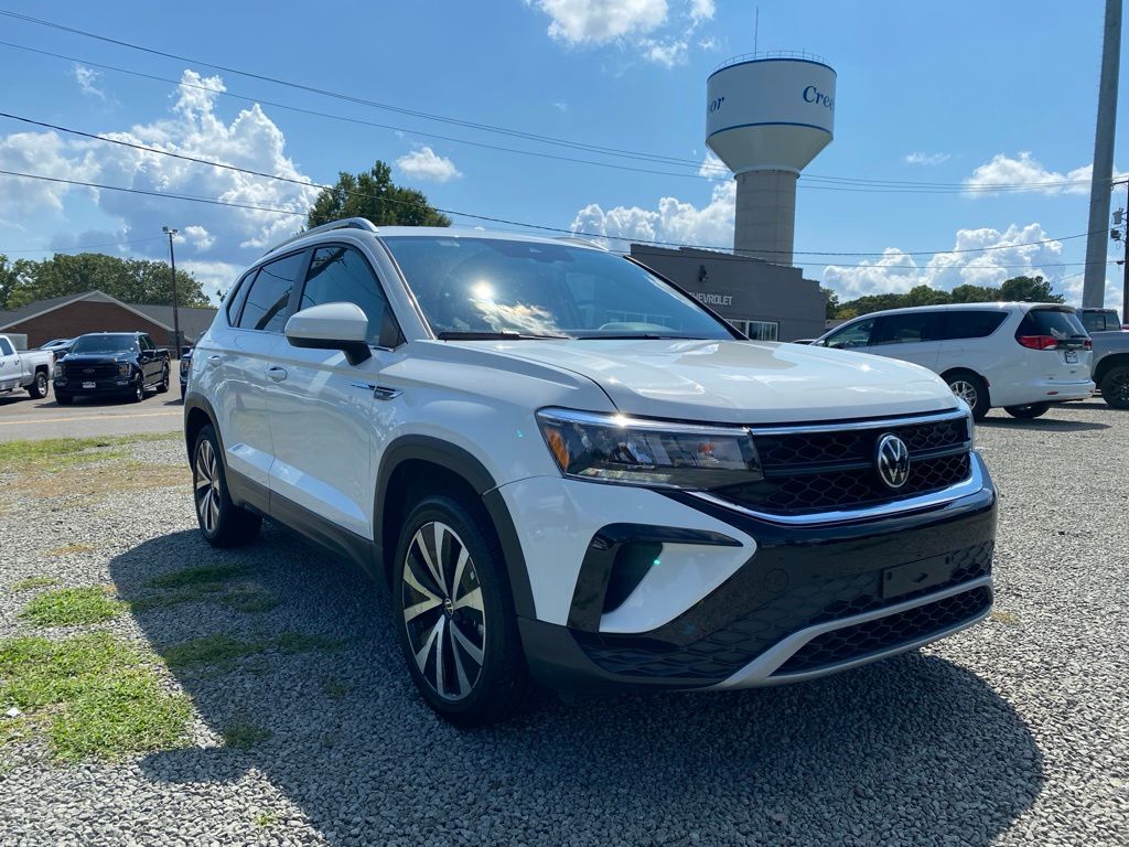 2023 Volkswagen Taos SE