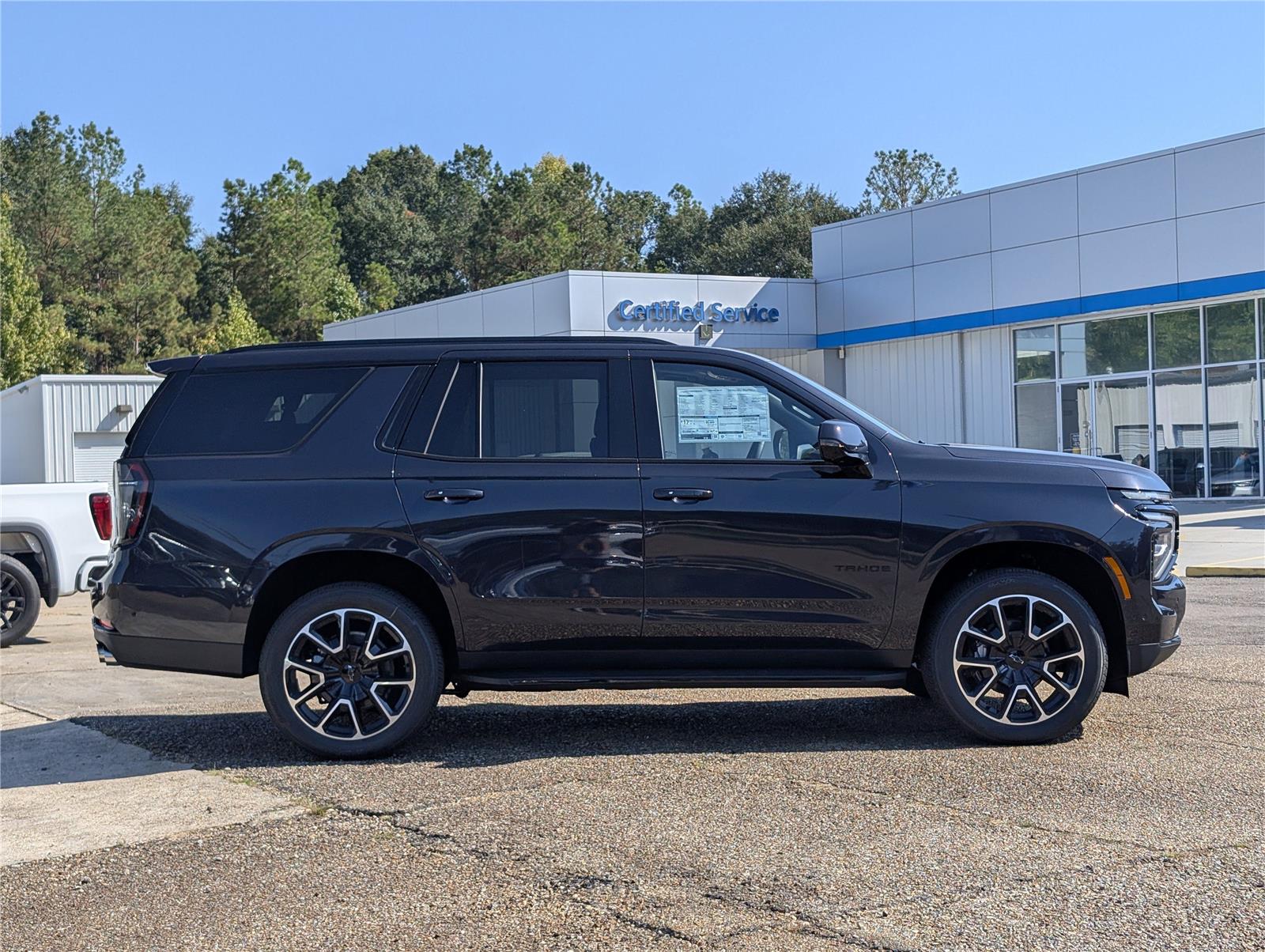 2026 Chevrolet Tahoe RST photo 2