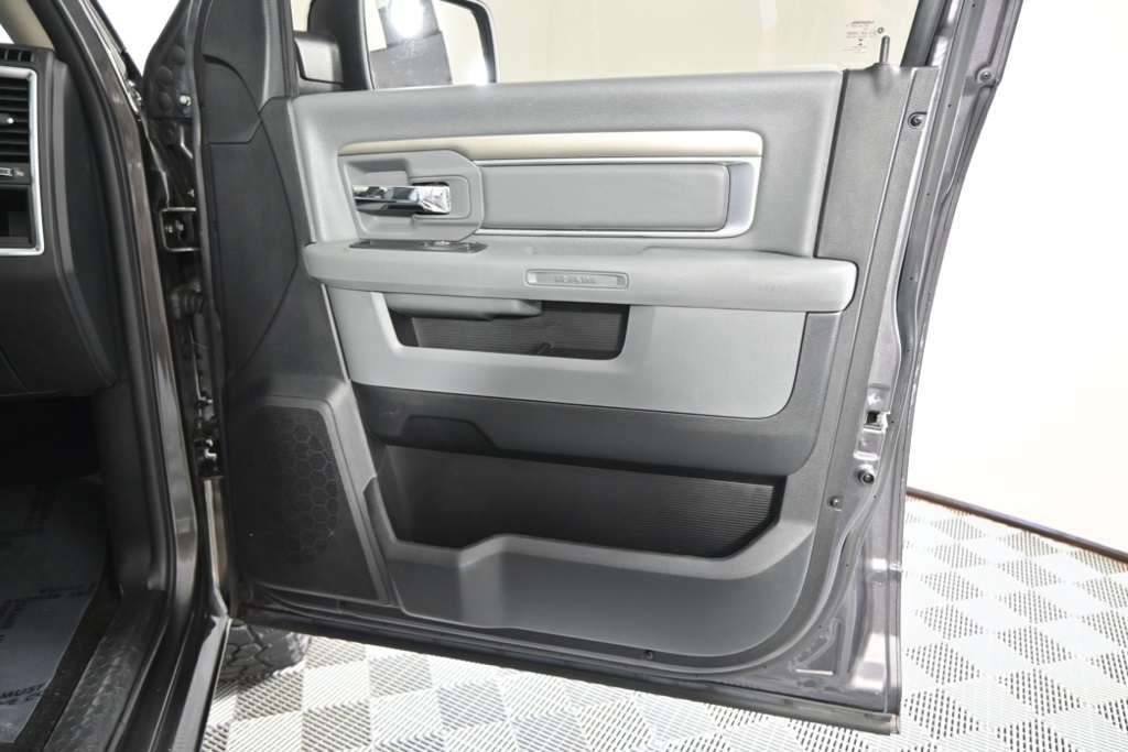 2017 Ram 1500 Big Horn photo 13