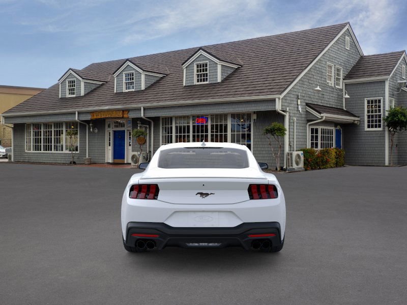 2025 Ford Mustang EcoBoost Premium photo 3