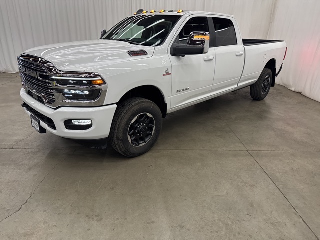 2026 Ram 3500 Laramie photo 4