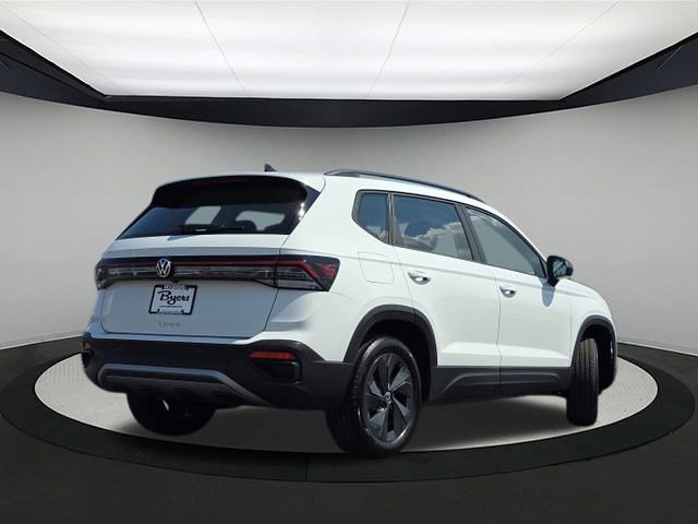 2025 Volkswagen Taos S photo 4