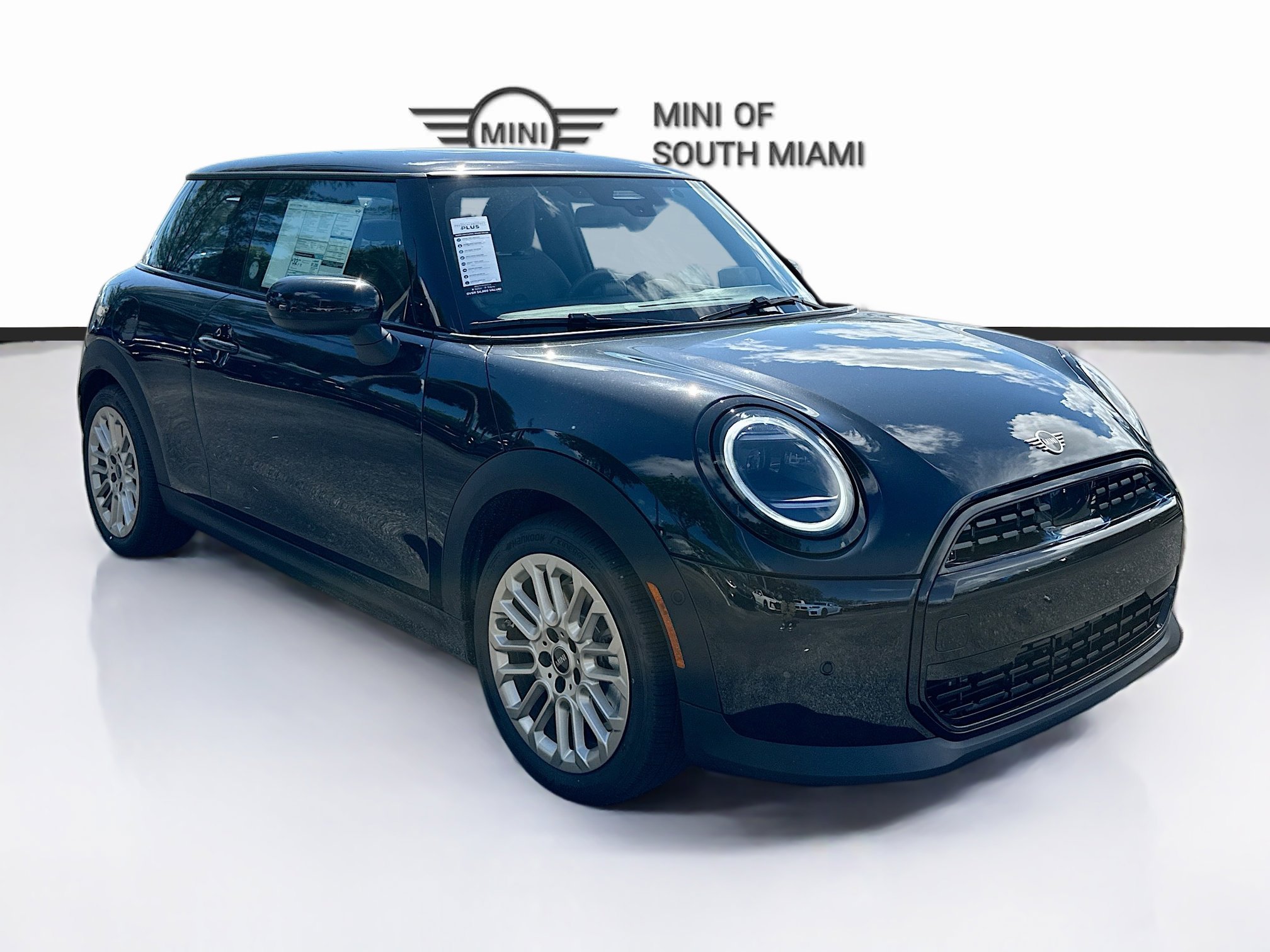 2026 MINI Hardtop 2 Door's photo