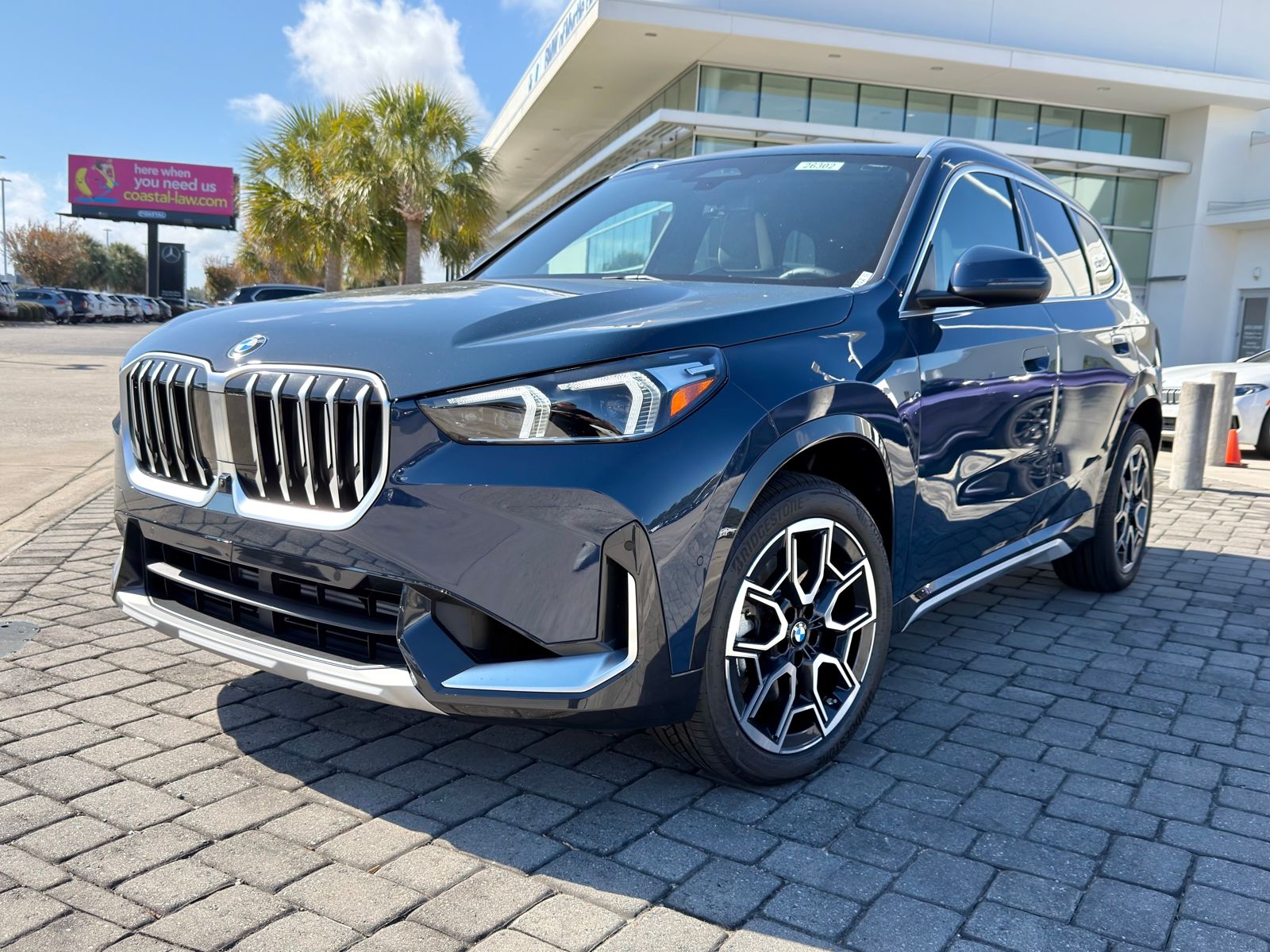 2026 BMW X1 28i's photo