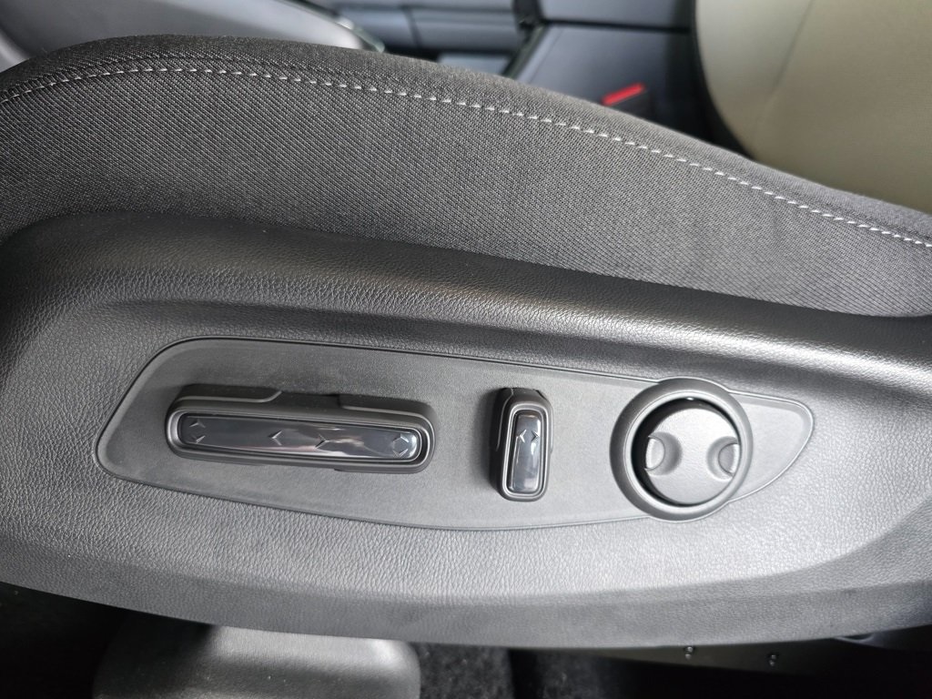 2026 Honda CR-V EX photo 4