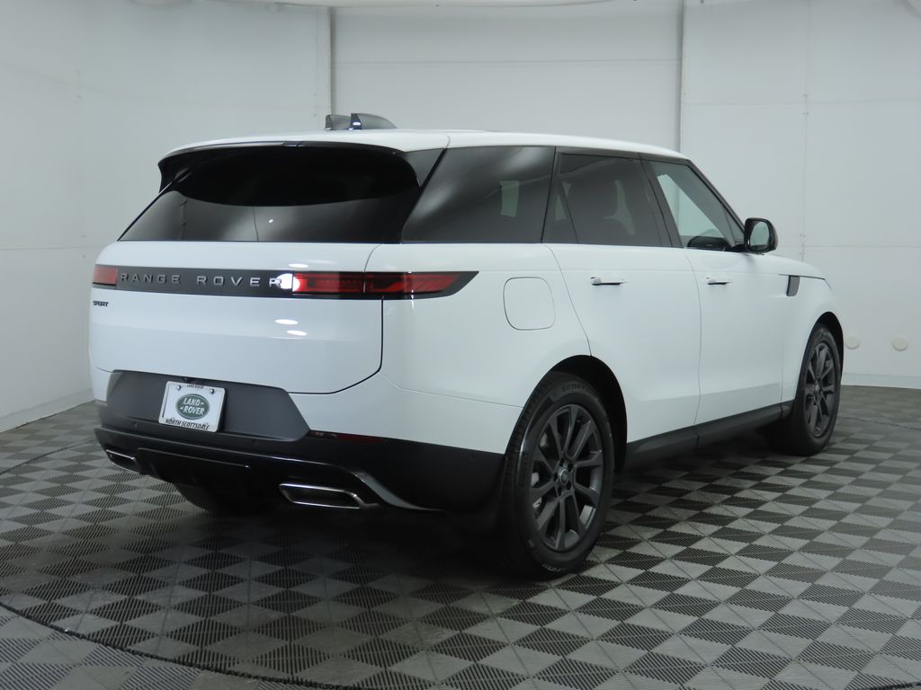 2025 Land Rover Range Rover Sport photo 4