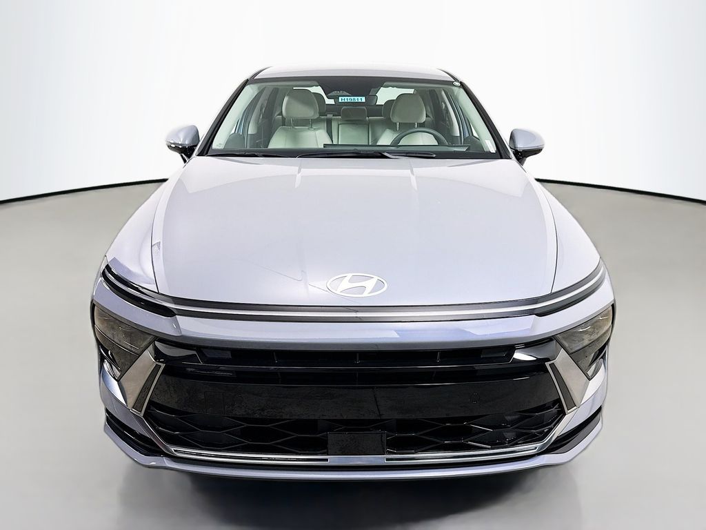 2025 Hyundai Sonata Hybrid SEL photo 2