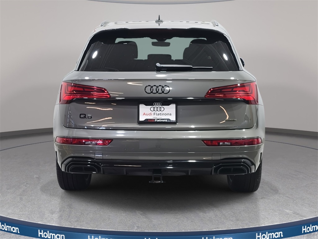 2024 Audi Q5 55 Premium Plus photo 3