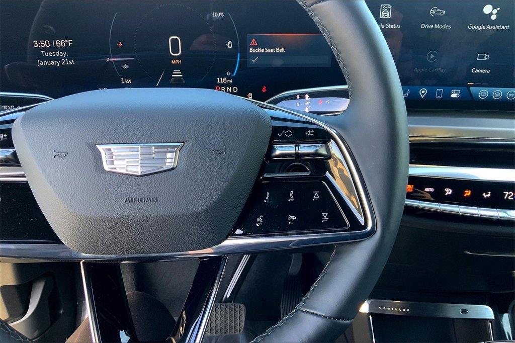 2025 Cadillac Lyriq Luxury photo 24
