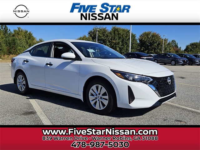 2025 Nissan Sentra S's photo