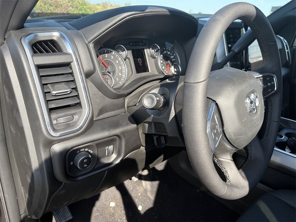 2026 Ram 2500 Big Horn photo 16