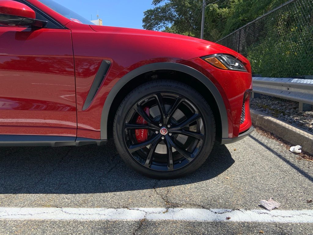 2020 Jaguar F-PACE SVR photo 9