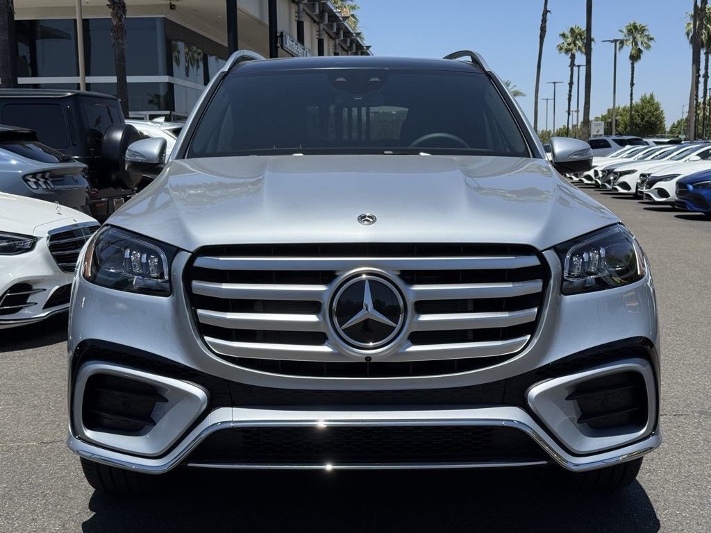 2025 Mercedes Benz GLS 450 4MATIC photo 4
