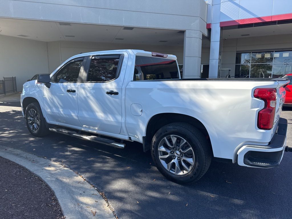 2021 Chevrolet Silverado 1500 RST photo 3