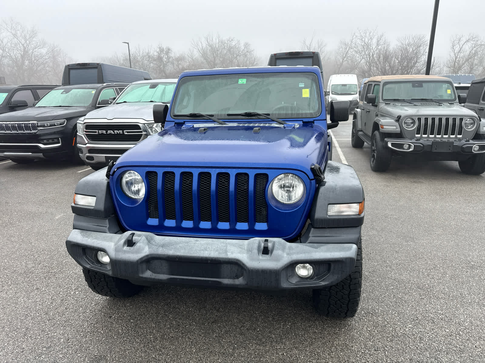 Used 2018 Jeep All-New Wrangler Sport S with VIN 1C4GJXAN4JW224644 for sale in Kansas City