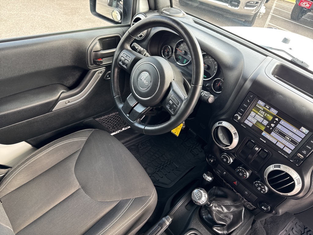 2017 Jeep Wrangler Rubicon photo 20
