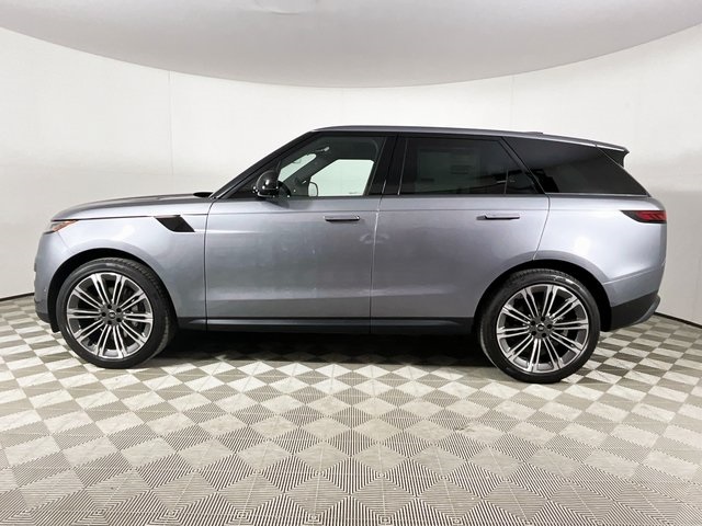 2025 Land Rover Range Rover Sport SE photo 2