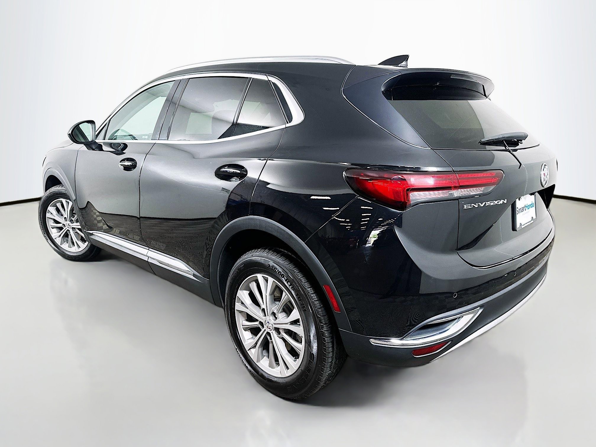 2023 Buick Envision Preferred photo 3
