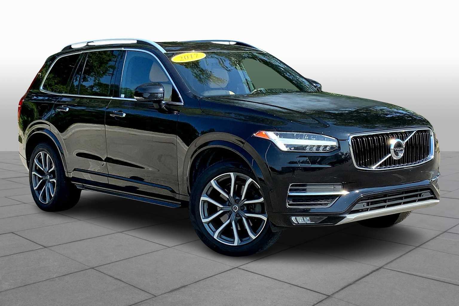 Used 2017 Volvo XC90 Momentum with VIN YV4A22PK9H1181930 for sale in Gulfport, MS