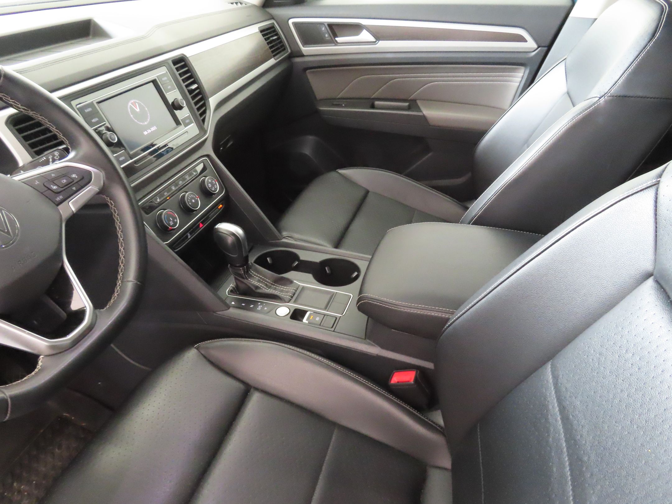 2022 Volkswagen Atlas SE photo 19