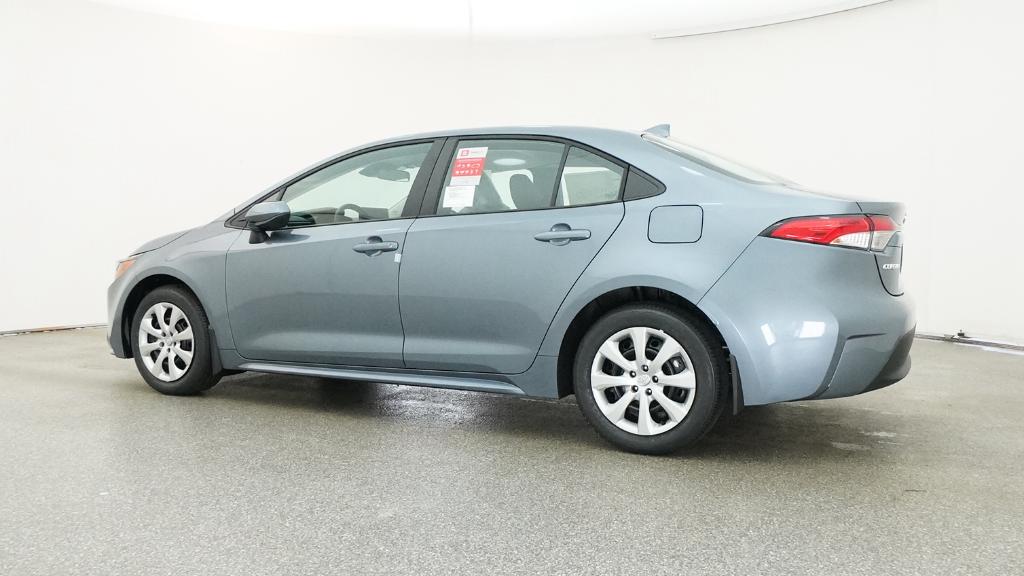 2026 Toyota Corolla LE photo 12