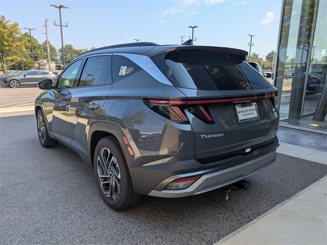 2025 Hyundai Tucson Limited photo 2
