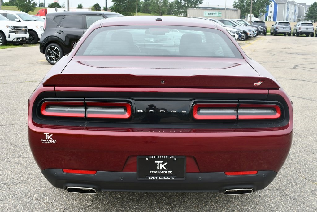 2023 Dodge Challenger GT photo 4