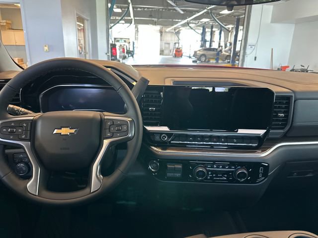 2025 Chevrolet Silverado 1500 LT photo 11