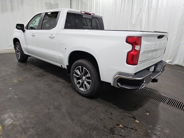 2025 Chevrolet Silverado 1500 LT photo 5