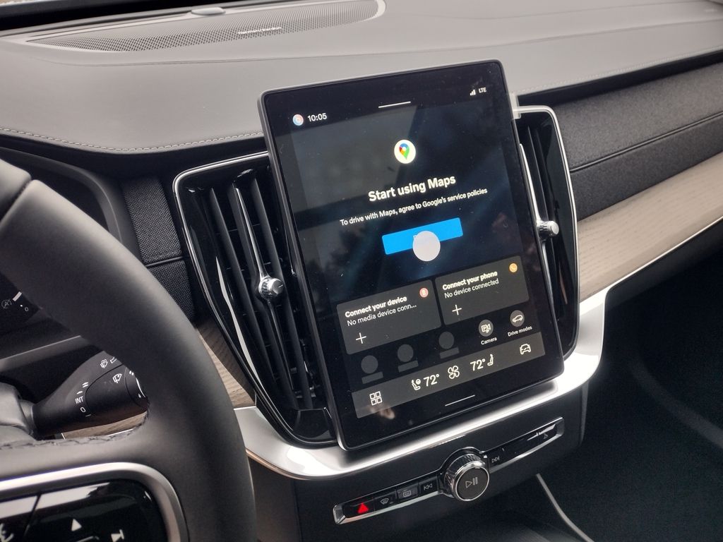 2026 VOLVO XC90 - Image 15