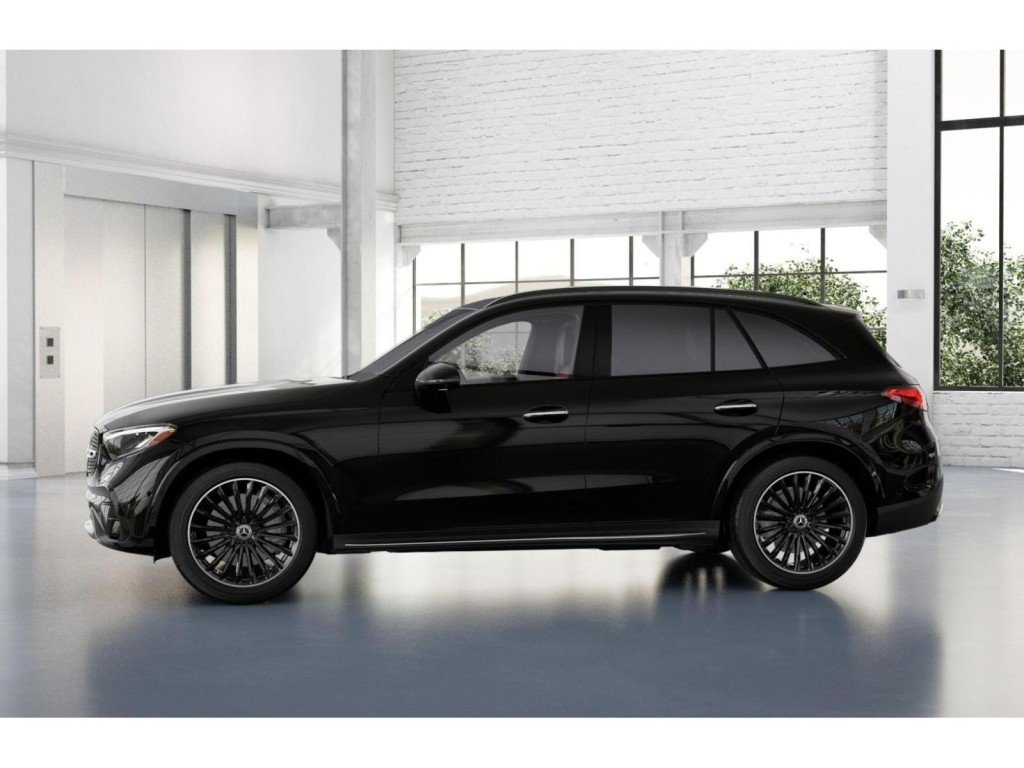 2026 Mercedes Benz GLC 300 photo 33