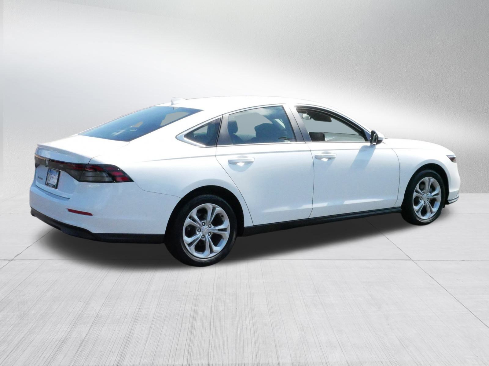 2024 Honda Accord LX photo 7