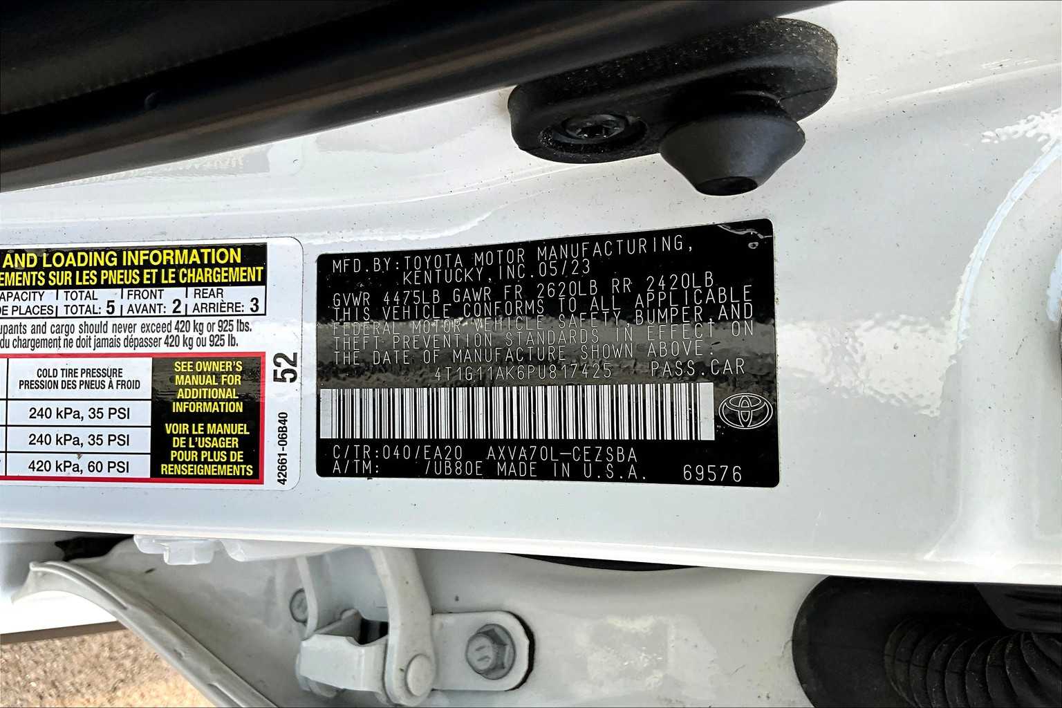 2023 Toyota Camry SE photo 32