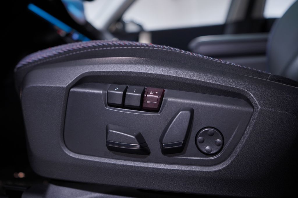2025 Mini Cooper Base photo 17
