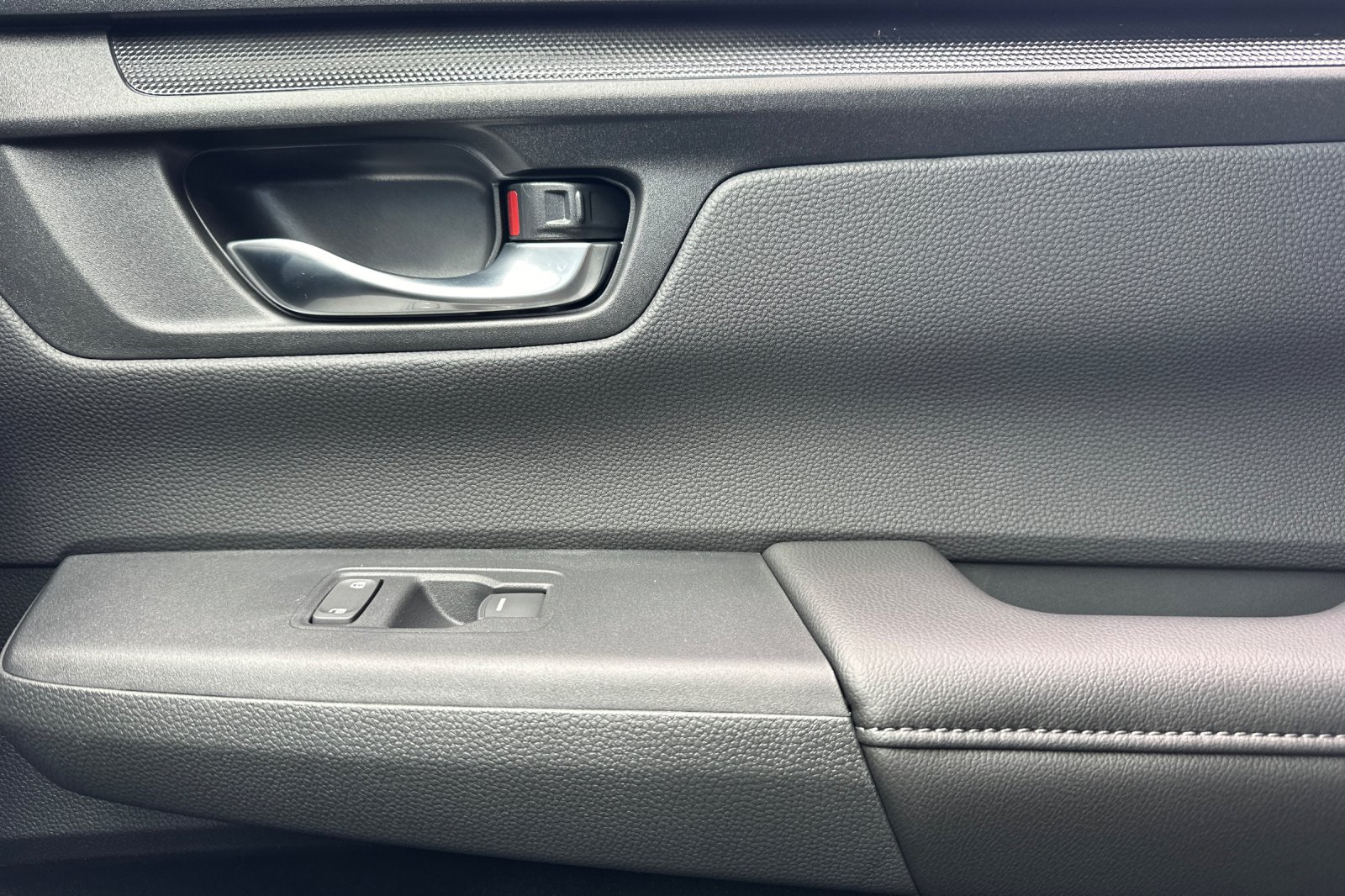 2026 Honda CR-V LX photo 19