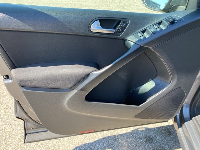 2018 Volkswagen Tiguan Limited photo 15
