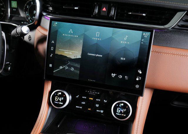 2026 Jaguar F-PACE P250 R-Dynamic S photo 14
