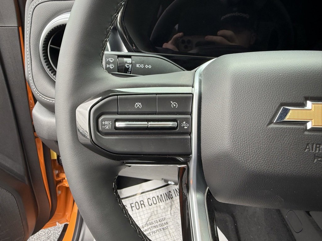 2025 Chevrolet Colorado Work Truck LT photo 4