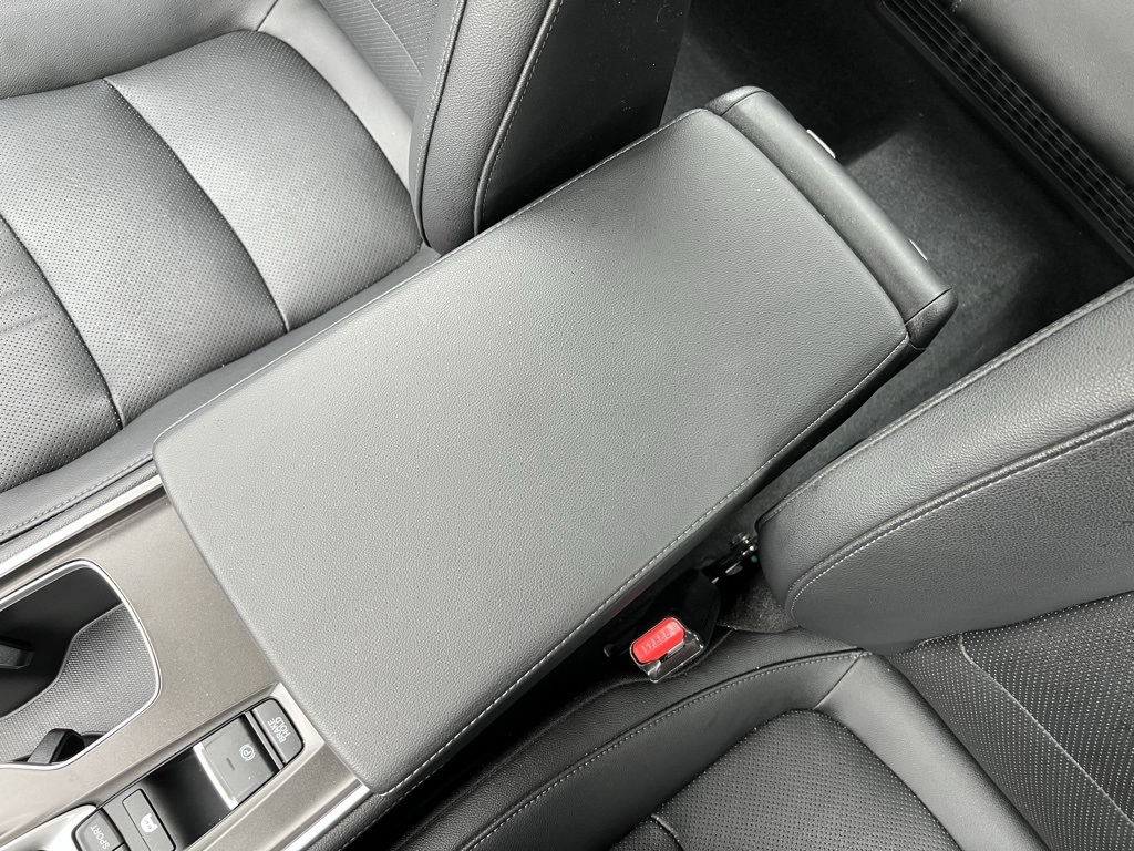 2019 Honda Accord Hybrid EX-L photo 22