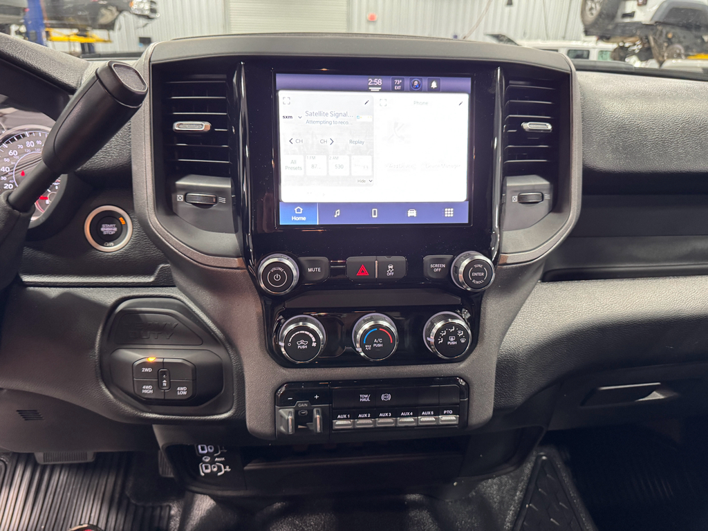 2025 Ram 4500 Tradesman photo 26