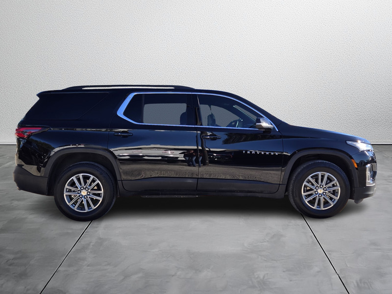 2023 Chevrolet Traverse Cloth 1LT photo 3