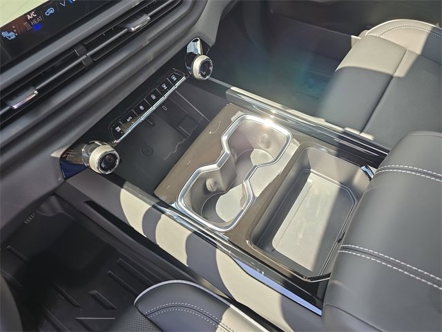 2025 Chevrolet Silverado EV LT photo 25